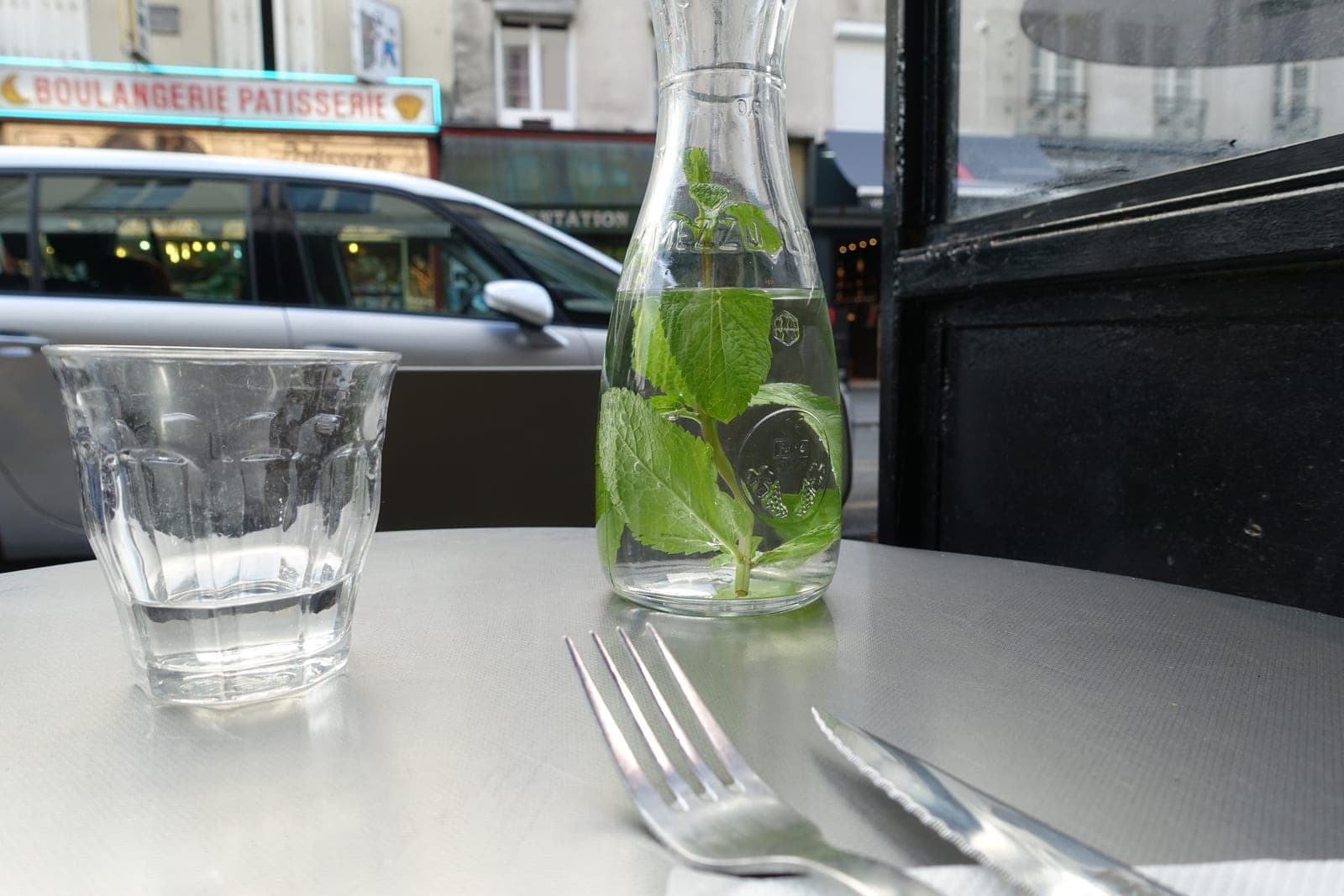 Carafe en verre, 1 litre